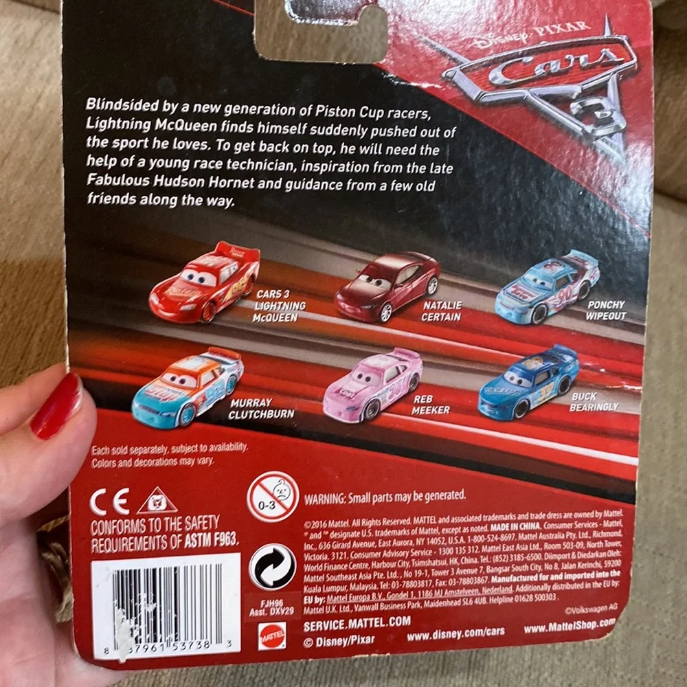 Disney Pixar Cars - Supercharged Fillmore Love Bus Pit Crew Member - Diecast NEW